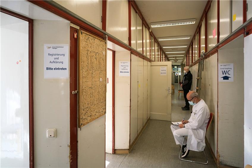 Seit November wird in der alten Universitätsapotheke neben der Frauenklinik geimpft. Archivbild: Ulrich Metz