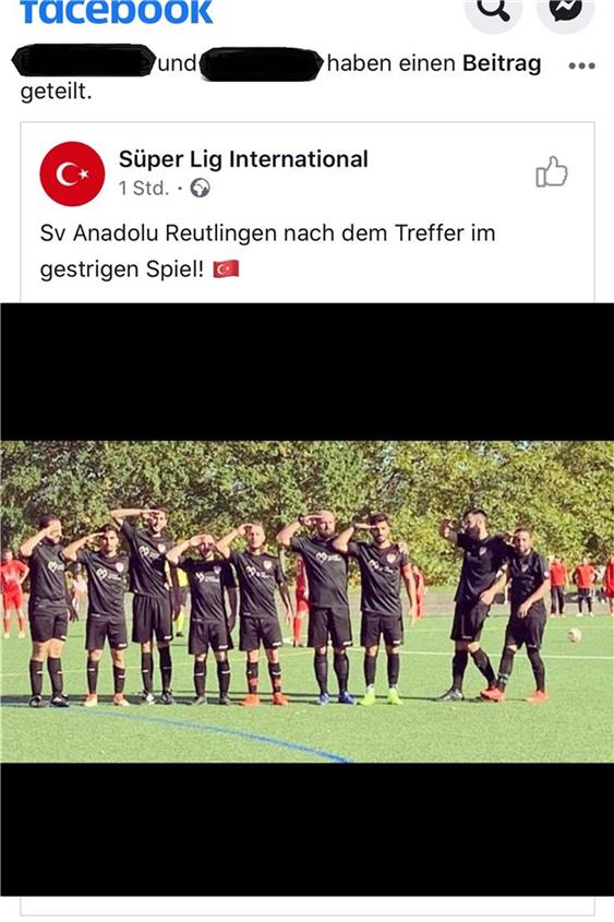 So sollen Kicker des SV Anadolu Reutlingen am Sonntag einen Treffer bejubelt haben. Screenshot