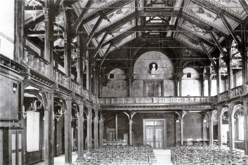 So stattlich sah der Festsaal der Museumsgesellschaft 1890 aus.