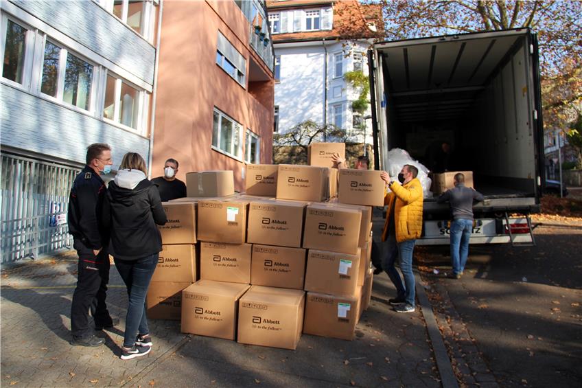 Tausende Corona-Schnelltests kamen am 13. November 2020 in Tübingen an. Bild: Fabian Renz-Gabriel