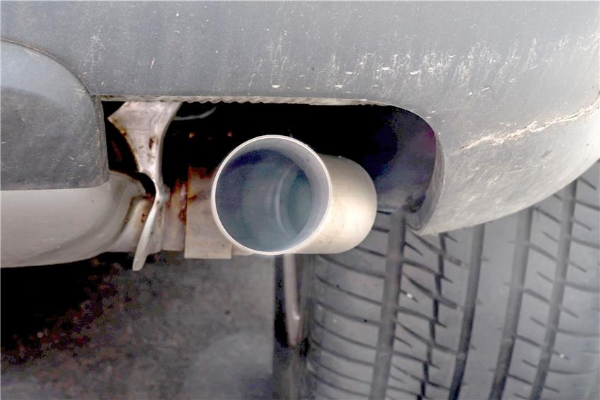 Wie schmutzig sind die Abgase, die aus dem Auspuff dieses Dieselautos kommen? Archivbild: Ulrich Metz