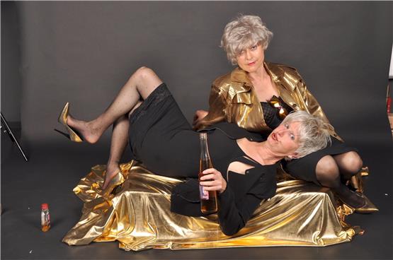 Zu viel Frauengold getrunken? Wie wird das wohl enden? Man wird’s erfahren im Klosterhof. Bild: Birgit Kruckenberg/Susanne Geiger